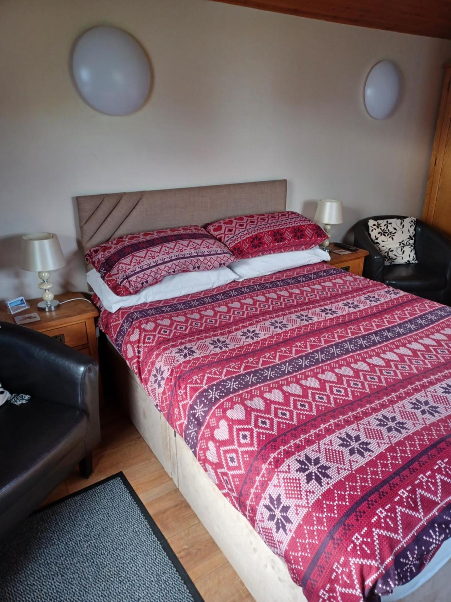 Dunroaming Cabin Pendine Ngoại thất bức ảnh