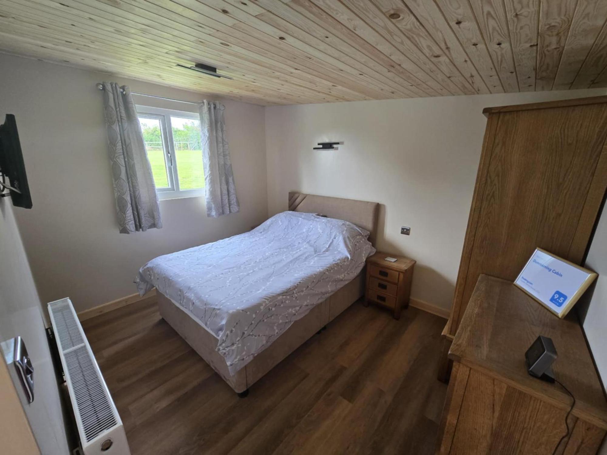 Dunroaming Cabin Pendine Ngoại thất bức ảnh