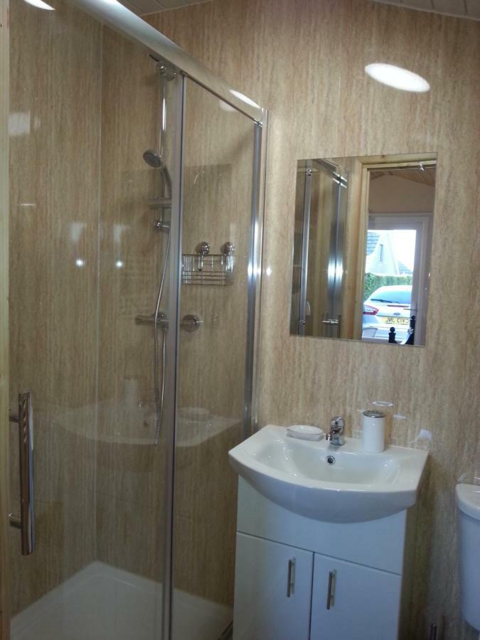 Dunroaming Cabin Pendine Ngoại thất bức ảnh